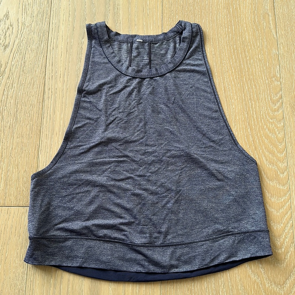 Lululemon women’s tank top lightweight size 6